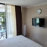 за гости ,,1в-15