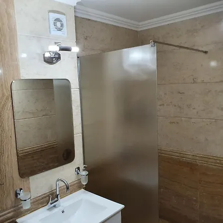 за гости ,,1в-15