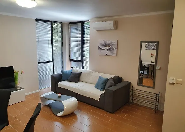 Amara-boutique&design - 2 стаен *