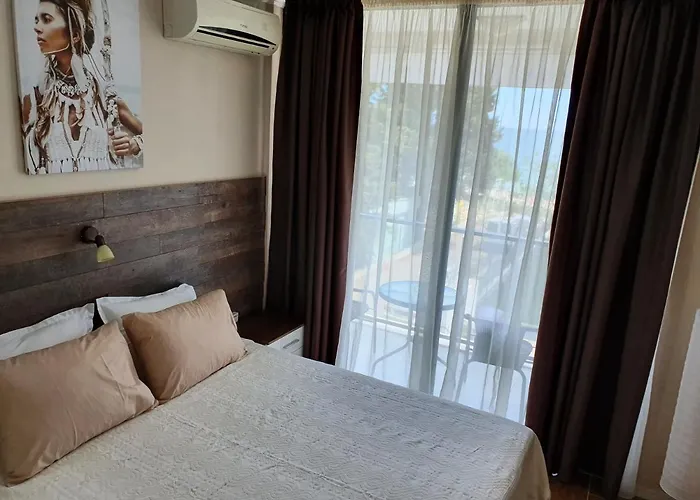 Amara-boutique&design - 2 стаен *